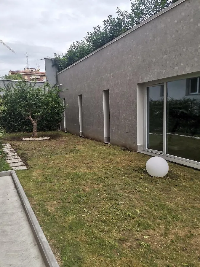 מילאנו B&B Portello Le Terrazze 1 אתר נופש